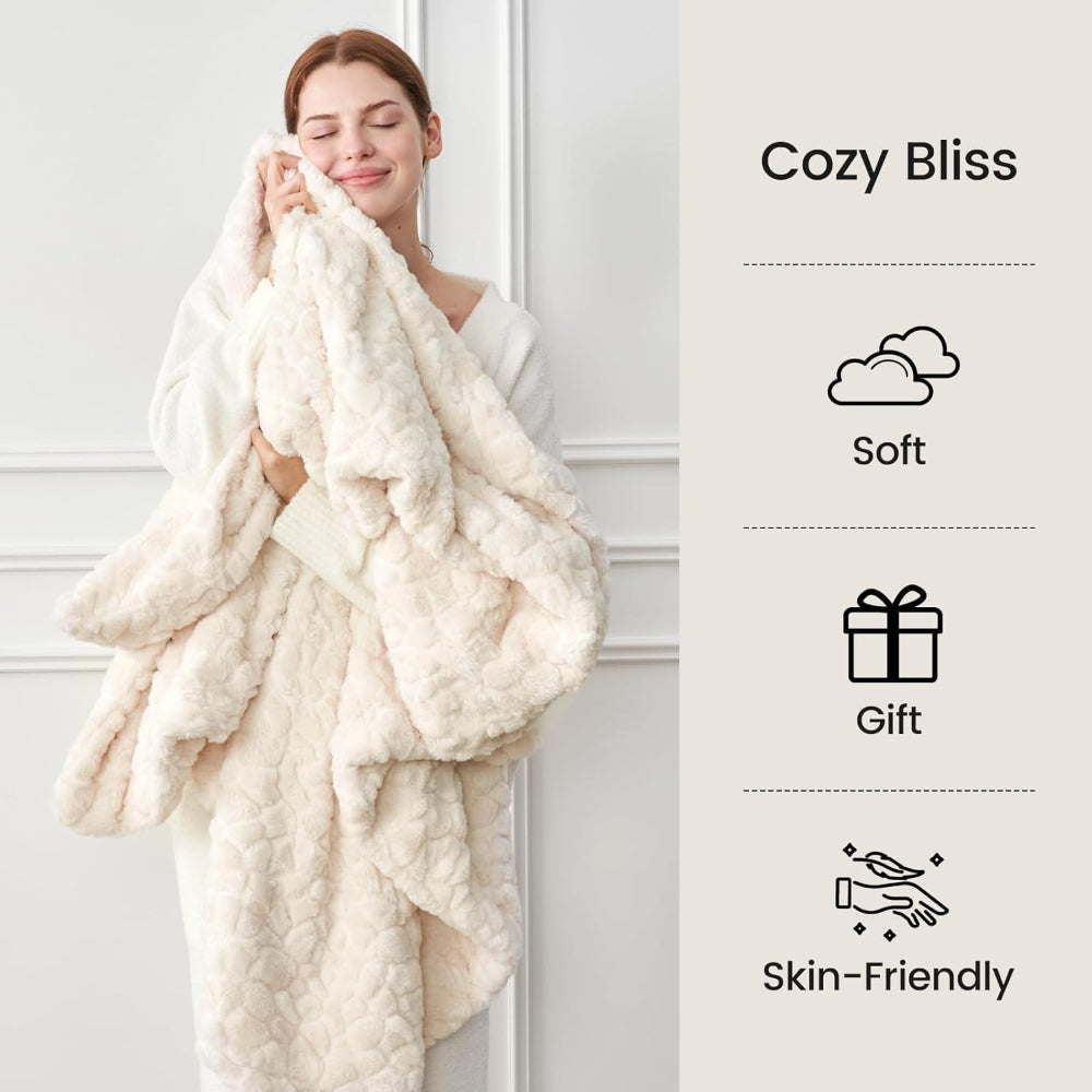 WERVITY Cozy Bliss Faux Fur Throw Blanket for Couch, Fuzzy Soft Plush Thick Warm Fluffy Reversible Wave Textured Blanket for Sofa Bedroom Living Room, 40 * 60 Inches Cream White