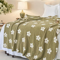 1pc Country-Rustic Style Reversible Microfiber Throw Blanket, 300-350gsm, All-Season Cozy Sunflower Pattern, Lightweight & Multipurpose, Knitted Jacquard Bedding, 50\