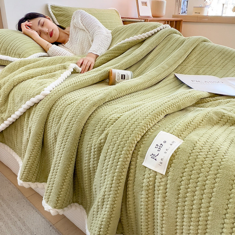 Thick Coral Fleece Blanket for Winter, Suitable for Office Naps, As a Shawl, on The Sofa, Or for The Bed